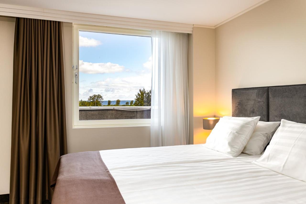 Adoryal Hotell Талин Екстериор снимка
